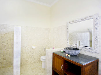 Krishna Ubud Villa Exterior photo